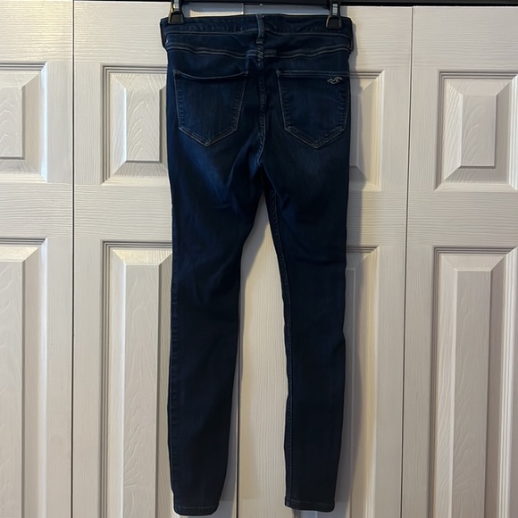 Hollister Curvy High Rise Jean Jegging - Picture 6 of 7